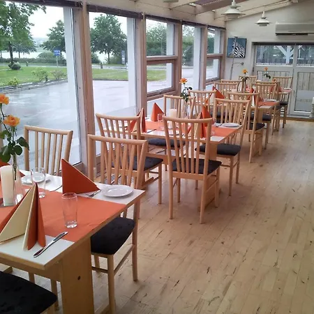 מלון Fjordhotel 3*